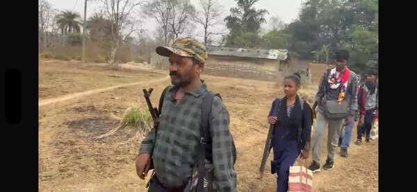 Six days before the deadline, Bastar's last top Maoist commander Paparao heads for surrender
