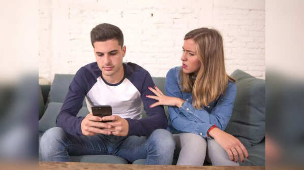 Five Communication Mistakes That Can Hurt Your Relationship