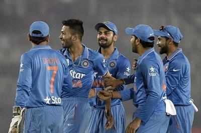 Asia Cup: India reach final with hat-trick of wins