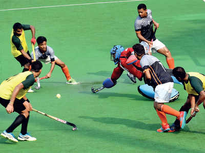 Hockey: High-five for Delhi's Central Secretariat against Mumbai's Indian Navy