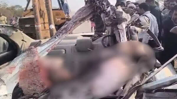 4 killed as CRPF jawans’ car rams truck on Chhattisgarh highway, 1 critical