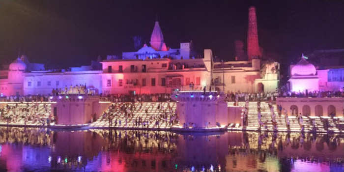 Live updates: Diwali celebrations in Ayodhya; Over 3 lakh diyas lit ...