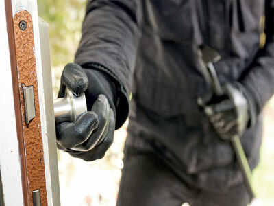 Locked homes on burglars’ radar