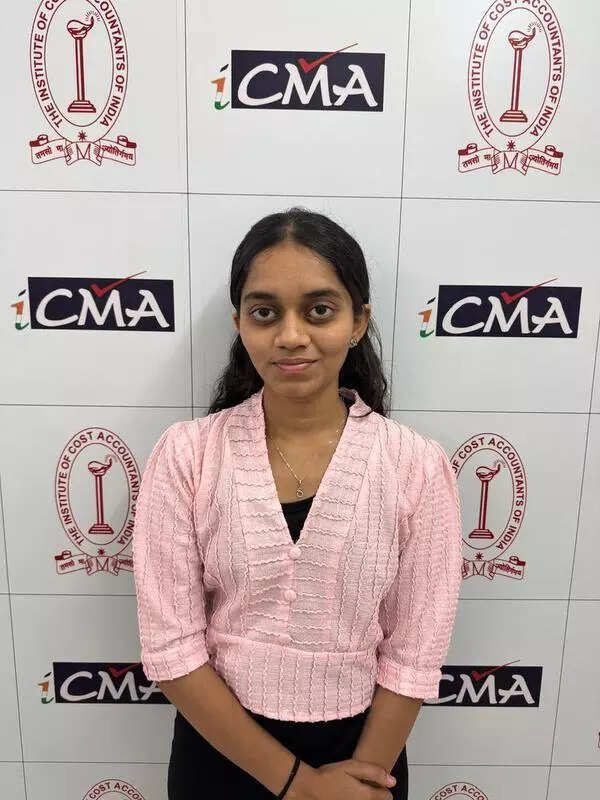 Trio make it to Top 50 in ICMAI exams