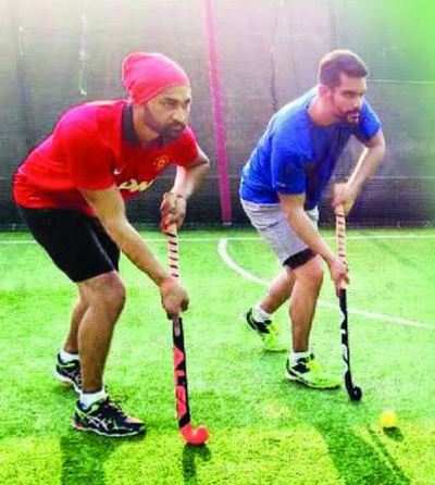 Angad Bedi trains with Sandeep Singh for Shaad Ali's biopic