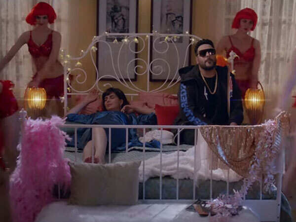 ‘Blackmail’ Song: Irrfan Khan, Kirti Kulhari, Divya Dutta, Arunoday Singh and Badshah make you sway with ‘Happy Happy’