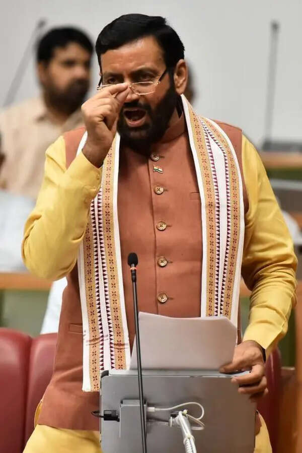Haryana passes key clerical & gender reforms, defends special session