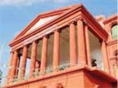 Throwing a slipper is not instigating suicide: High Court