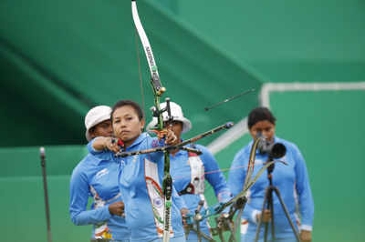 Poor show by Deepika as Russia pip India in recurve shoot-off