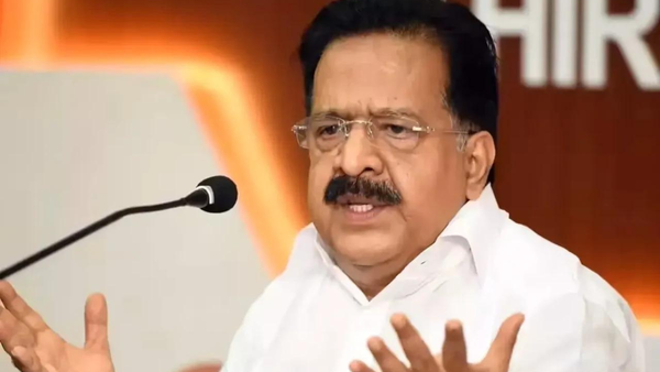 To ensure unity, Congress nudges Chennithala to join Kerala cabinet