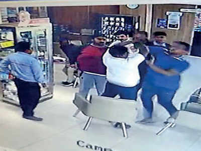 Showroom manager assaulted over loan talk