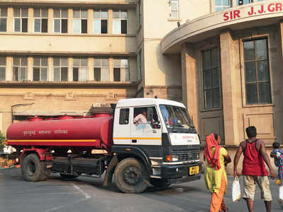 JJ Hospital faces water crisis; tankers called in