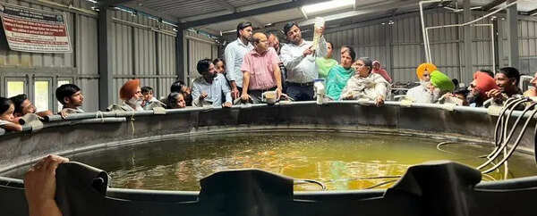 Biofloc enthusiasts flock vet varsity for capacity building
