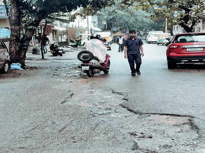 Malleswaram Mirror Special: Path broken