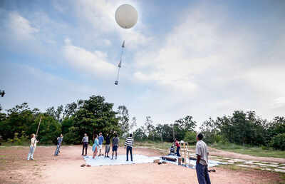 IIA floats trial balloon for space missions