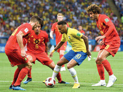 The beauty of Neymar on a roll