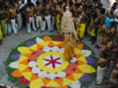 What you see when you see: Karaga: The city’s folk legacy