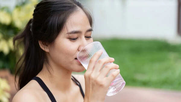 You’re drinking water wrong: Why gulping could be hurting your digestion
