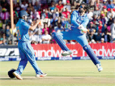 Bhuvi claims four to set up series win for India against Zimbabwe