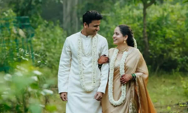 Newlyweds Prithvik Pratap-Prajakta Waikul skip lavish wedding, to fund the primary education of two children