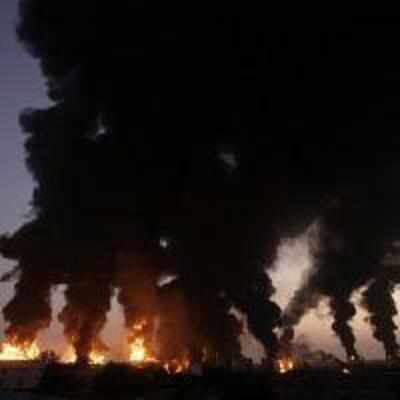 12 dead in Jaipur oil depot blaze; Deora says fire '˜to die down on its own'