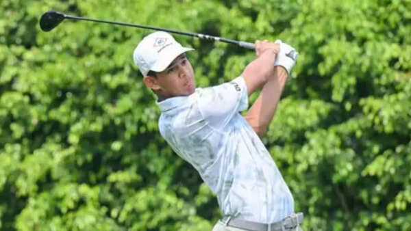 Only 16, Kartik tees up with the grown-ups in big league