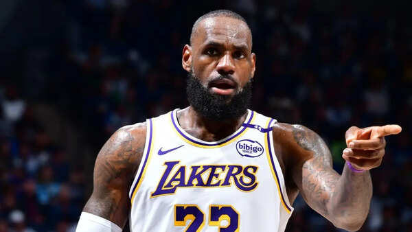 “It’s baffling in some ways”: LeBron James’ game 6 performance sparks praise from JJ Redick