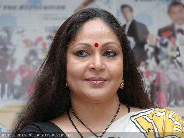 Rati Agnihotri and husband Anil Virvani booked for electricity theft