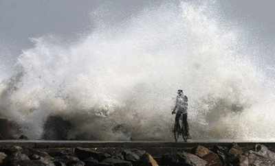 Andhra Pradesh braces for super cyclone Helen, IMD warns of heavy rainfall