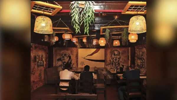 Kolkata eateries start dropping steak, burger from menu