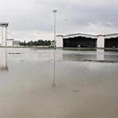 14 dead as heavy rains, landslides batter Kerala