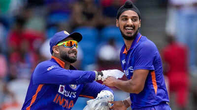 India vs West Indies 4th T20I Live Score Updates: India lose Rohit, Suryakumar in powerplay after a fast start
