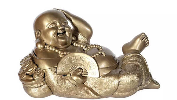 Laughing Buddha placement for wealth and happiness