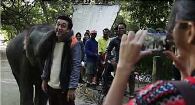 Jagga Jasoos: Ranbir Kapoor and Anurag Basu pose with the 'Haathi'