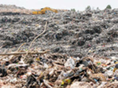CAG raps BBMP for dumping waste in quarries and polluting groundwater