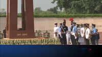 Kargil Vijay Diwas: Defence Minister Rajnath Singh pays tribute at National War Memorial 