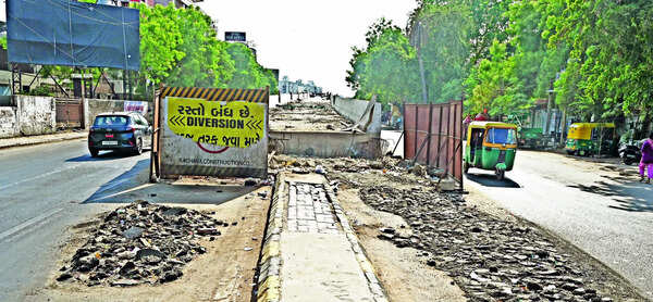 Four companies face FIR in civic works probe in Ahmedabad