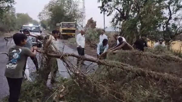 Thunderstorms wreak havoc across region