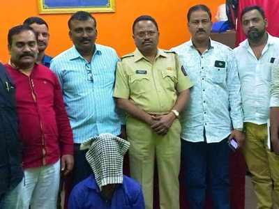 Mumbai: Mankhurd man held for molesting two students in train