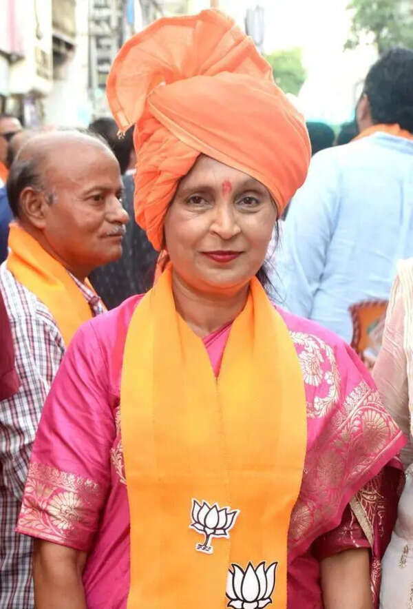 Five-year barefoot vow ends with BJP ticket