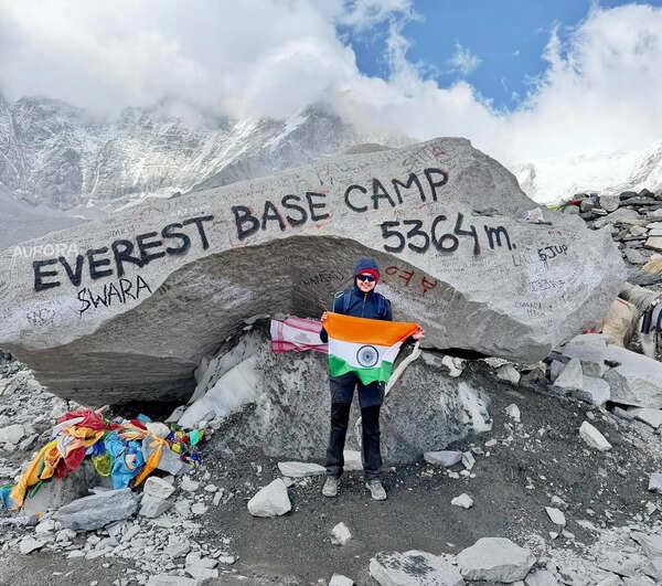 At 8, this Gujarati girl scales Mt Everest base camp