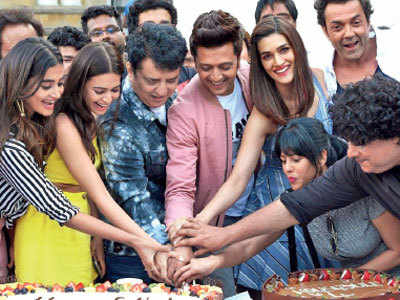 It's a cakewalk for the Housefull 4 team