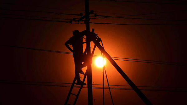 India’s clean energy support rises, but progress hinges on PSUs’ diversification, electricity reforms: IISD report