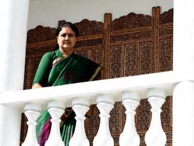 Tamil Nadu: Did Sasikala take over as CM as AIADMK cadres favour Deepa Jayakumar?