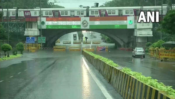 Delhi rains: July test passed, Minto Bridge sinks again