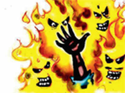Two women burnt in Bangalore every day