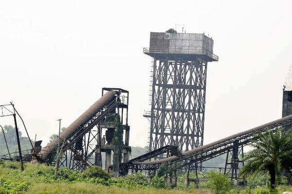 In Darbhanga, the only way out of poverty is a  train from the junction