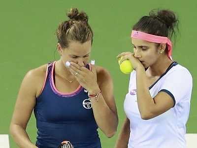 Sania Mirza, Barbora Strycova lose in final of Apia International