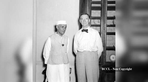 Rare pics of Pt. Jawaharlal Nehru