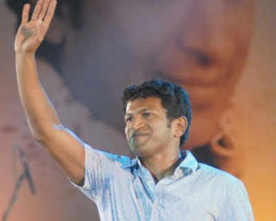 Puneeth does golden act in silver class